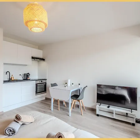 Apartment Le Cosy Nest I I *